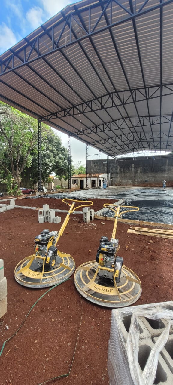 Locadora de equipamentos  para construção civil